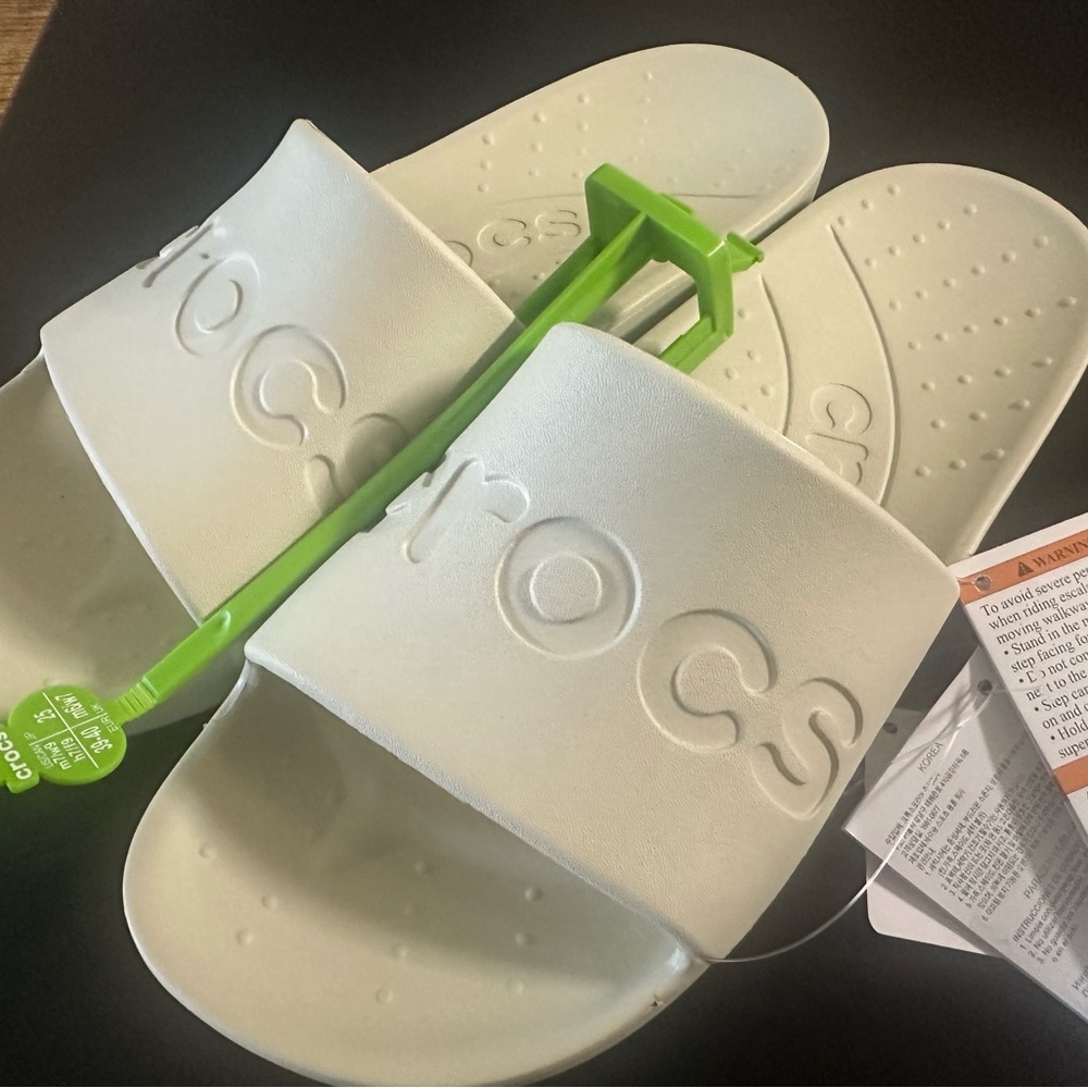 CROCS Cream Slide Sandals